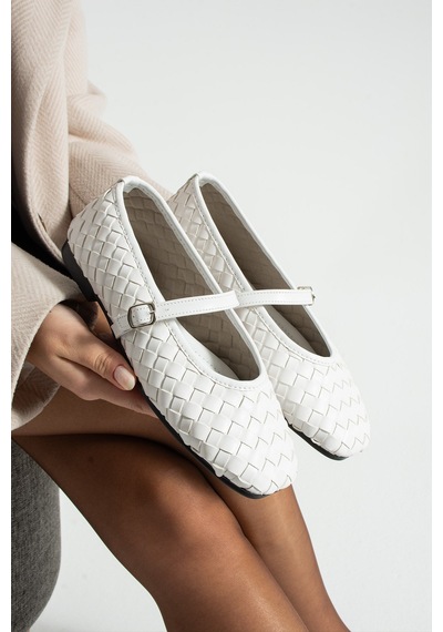 Dabab Shoes Elvıa Beyaz Kadın Örgü Dokulu Bilekten Bantlı Tokalı Mary Jane Düz Ayakkabı Babet Dabab Shoes Elvıa Beyaz Kadın Örgü Dokulu Bilekten Bantlı Tokalı Mary Jane Düz Ayakkabı Babet