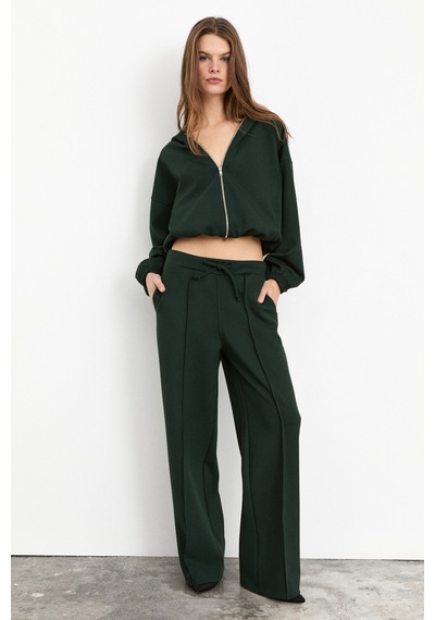 Grımelange Grimelange Comfy Kadın Yumuşak Ve Esnek Kumaşlı Çift Cepli Beli Lastikli Relaxed Fit Haki Eşofman Al Grımelange Grimelange Comfy Kadın Yumuşak Ve Esnek Kumaşlı Çift Cepli Beli Lastikli Relaxed Fit Haki Eşofman Al