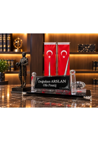 Kişiye Özel 3'lü Kristal Masa Seti Türk Bayraklı Atatürk Heykelli Siyah