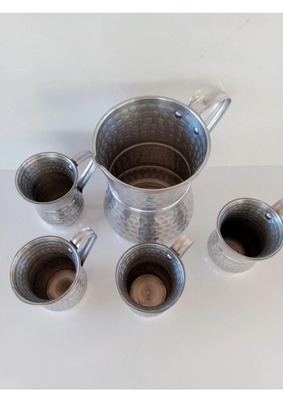 Aluminyum Sürahi Ve Bardak.