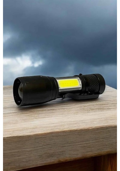 Tek Şarjlı Metal Zoomlu El Feneri Işıldak Led Işık Taşınabilir El Lambası Najmaddin