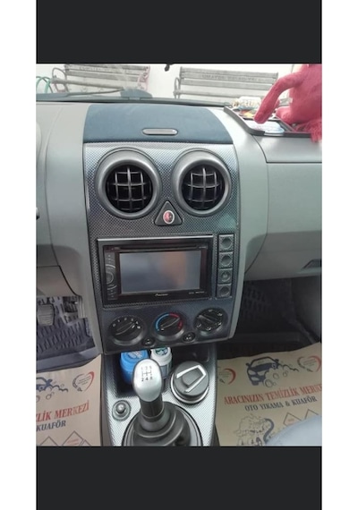 Ford Fusıon Konsol/Maun Kaplama 2002-2005 4.Prç (522051709)