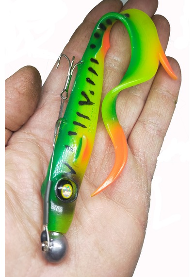 Shock Tail 19 Cm Üçlü İğne No:6 Çelik Tel Modifiyeli Hazır Zokalı Silikon Yem 26 Gr