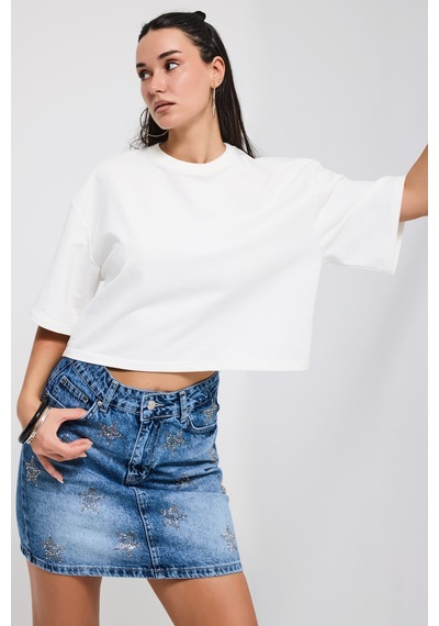Itsbasic Kadın Kırık Beyaz Renk S6-101 Oversize Bol Kesim T-shirt