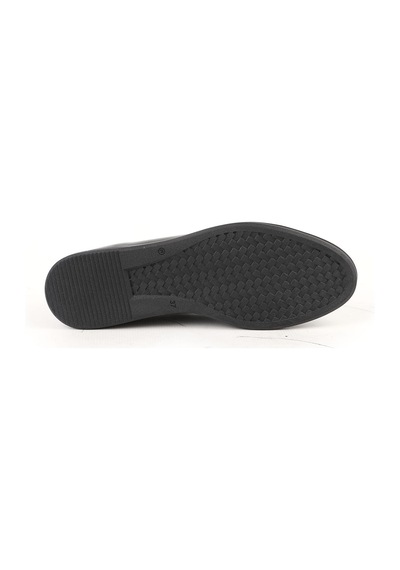 Libero Kadın Loafer Babet Günlük Hakiki Deri Parlak Rugan Çiçek Toka Detaylı Esnek Kauçuk Taban L061.538 Siyah Libero Kadın Loafer Babet Günlük Hakiki Deri Parlak Rugan Çiçek Toka Detaylı Esnek Kauçuk Taban L061.538 Siyah
