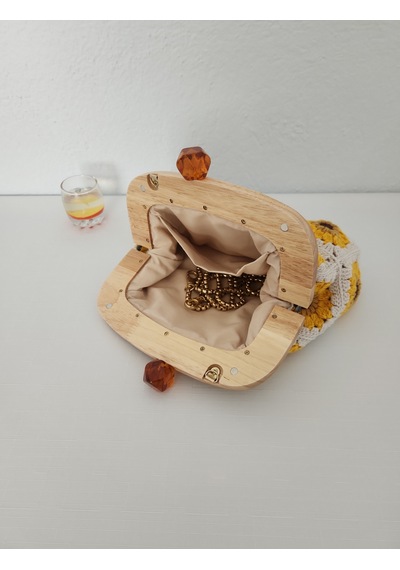 Fikriharika Design Ayçiçeği Motifli Ahşap Burslu El Çantası Çok renkli