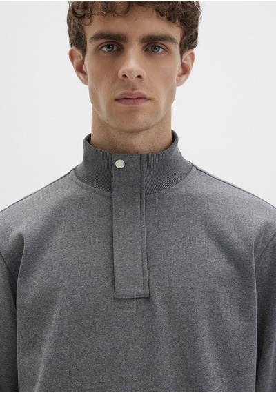 Mavi - Düğme Detaylı Dik Yaka Gri Sweatshirt 0s10472-80018 Gri
