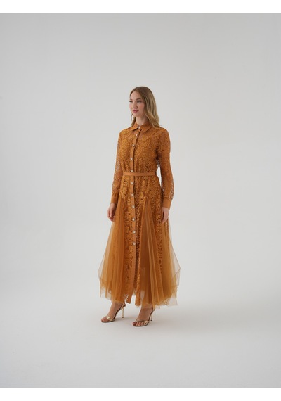 Serpil Exclusive Dantel Ve Tül Detaylı Uzun Kollu Belden Kuşaklı Elbise Camel