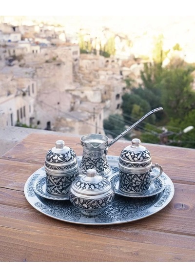 İŞLEMELİ KAHVE SETİ