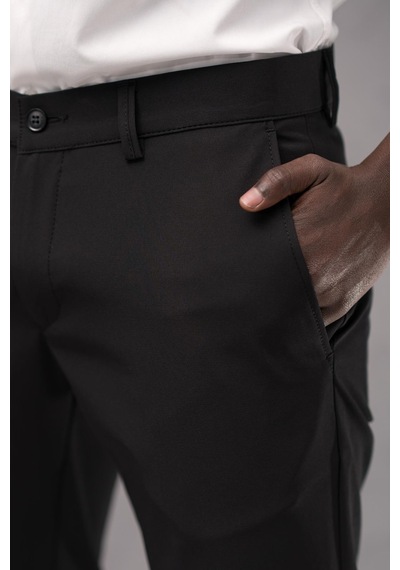 Notra Slimfit Pamuklu Full Likralı Esnek Yazlık Kumaş Pantolon Siyah