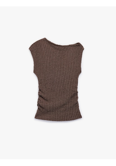 Koton Asimetrik Yaka Kolsuz Viskon Karışımlı Dokulu Crop Bluz Kahverengi 6skg60018ak Kahverengi Koton Asimetrik Yaka Kolsuz Viskon Karışımlı Dokulu Crop Bluz Kahverengi 6skg60018ak Kahverengi