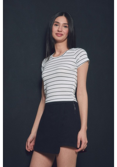 Fullamoda Gabardin Yandan Fermuarlı Şort Etek- Siyah 24YGB7114202576-Siyah