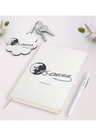 Kişiye Özel Atatürk Temalı Beyaz Defter Kalem ve Anahtarlık N11.2006 Beyaz