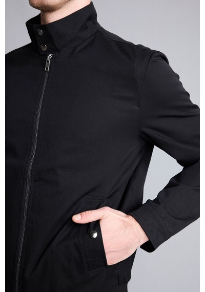 Defacto Regular Fit Çıtçıt Detaylı Dik Yaka Fermuarlı Pamuklu Mont H1502ax26aubk27 Siyah-bk27
