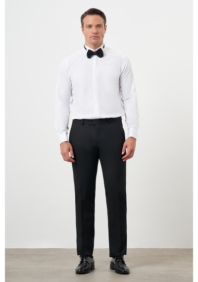 Morven Erkek Beyaz Manşetlii Jakar Desen Ata Yaka Slim Fit Gömlek Beyaz
