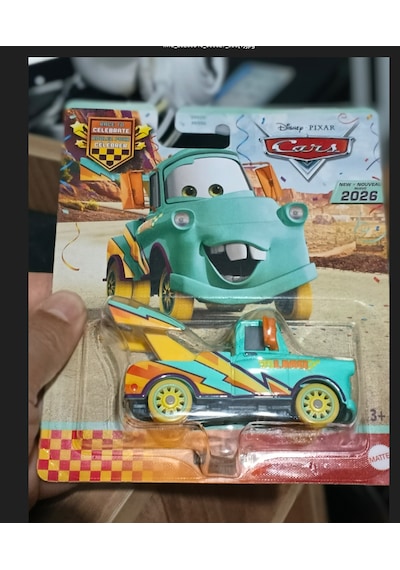 Disney Pixar Cars Race To Celebrate Series - Mater Çok Renkli