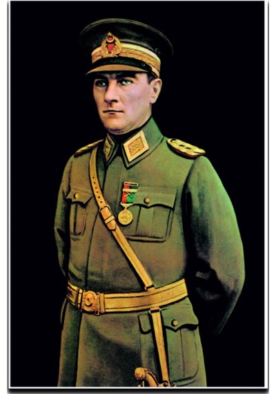 Atatürk Üniformalı Portre 150X225CM Raşel Dijital Baskı Bayrak