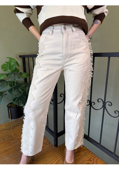 Ali Butik Krem Güpür Detaylı Jean