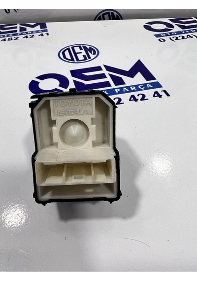 Toyota Uyumlu Chr Ayna Ayar Dügmesi 547865759