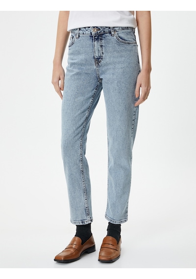 Koton Yüksek Bel Kot Pantolon Dar Düz Paça Esnek - Eve Slim Jean Açık İndigo 4wal40312md 4WAL40312MDLGT Açık İndigo Koton Yüksek Bel Kot Pantolon Dar Düz Paça Esnek - Eve Slim Jean Açık İndigo 4wal40312md 4WAL40312MDLGT Açık İndigo