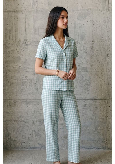 V Yaka Düğmeli Casual Su Yeşili Pijama Takımı