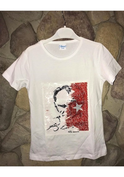 Elif Bebe Atatürk Ve Bayrak Tshirt Beyaz