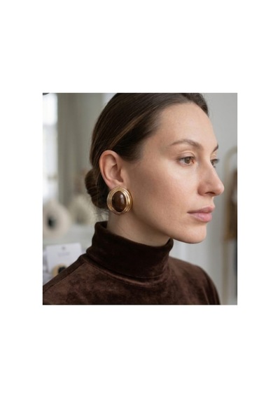 Lunarie İri Oval Vintage Statement Küpe 14k Gold Oluklu Çerçeveli Kahverengi