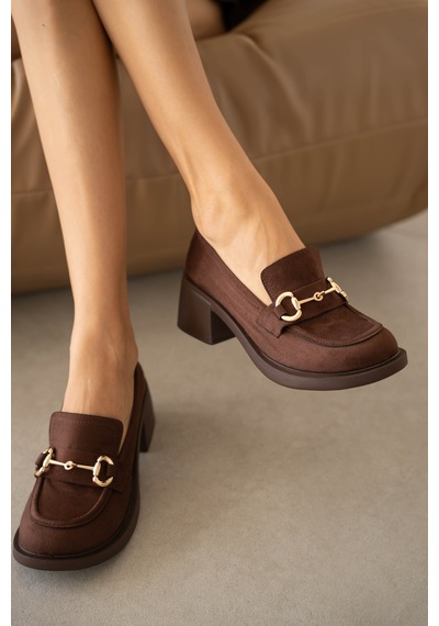 Selin Shoes Hily Gold Aksesuar Detay Kadın Loafer- Kahve Süet Kahverengi