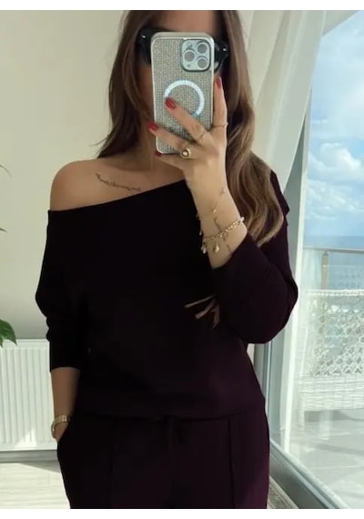 Kadın Uzun Kollu Tek Omuzdan Açık Modal Bluz Ve Pantolon Ikili Mürdüm Takım Bordo