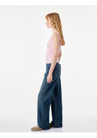 Koton Slim Fit Kruvaze Yaka Kolsuz Çiçekli Tül Bluz Pembe Desenli 7wal30012ık