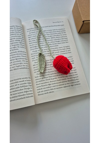Kırmızı Lale Örgü Kitap Ayracı Amigurumi Kitap Aksesuarı Hediyelik