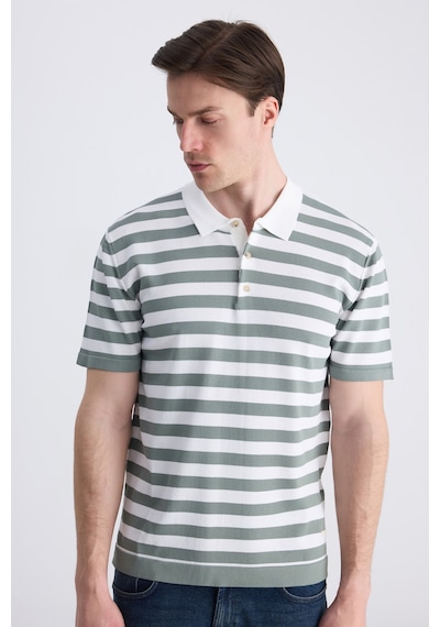 D's Damat Ds Damat Regular Fit Koyu Yosun Çizgili Yazlık Rayon Triko T-shirt 4hc060112010m Ky1 D's Damat Ds Damat Regular Fit Koyu Yosun Çizgili Yazlık Rayon Triko T-shirt 4hc060112010m Ky1