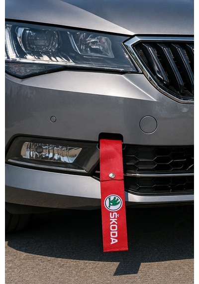 Skoda Araçlar İçin Kırmızı Tampon Çeki İpi Sportif Görünüm Ve Kolay Montaj