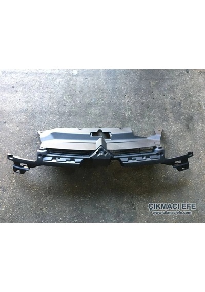 Citroen C4 2004-2009 Ön Panjur Oem No: 7416.78