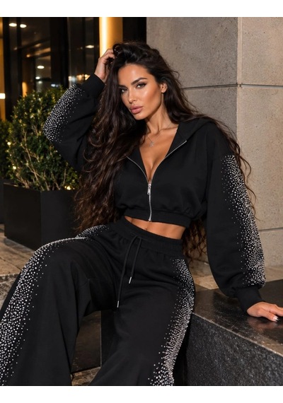 Zennamoda Kadın Taş Baskı Detaylı Fermuarlı Crop Sweatshirt Ve Geniş Paça Eşofman Takımı Siyah Zennamoda Kadın Taş Baskı Detaylı Fermuarlı Crop Sweatshirt Ve Geniş Paça Eşofman Takımı Siyah