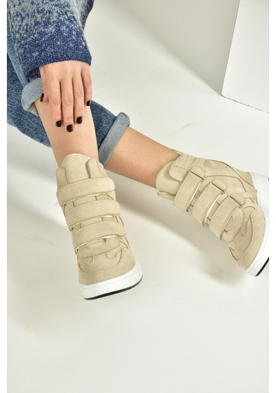 Fox Shoes V367856002 Bej Süet Gizli Topuklu Cırtlı Spor Bot Bej