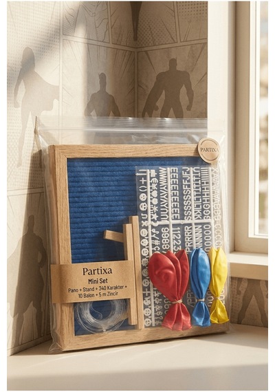 Süper Kahraman Doğum Günü Süsleme Mini Set Koyu Mavi Keçe Yazı Panosu Standlı Balon Zincirli 1 - 5