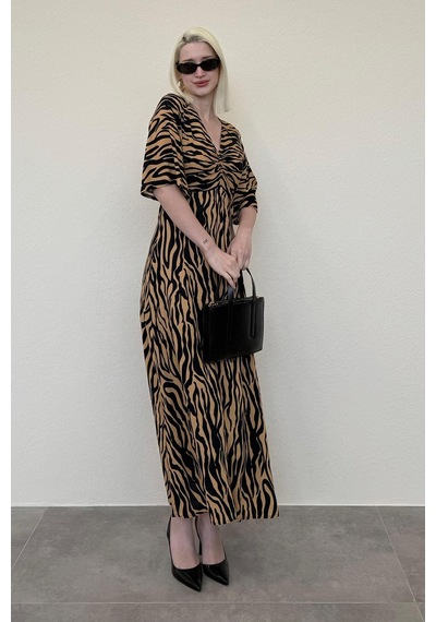 Madmext Kahverengi Zebra Desenli V Yaka Yarım Kollu Elbise Mg2394