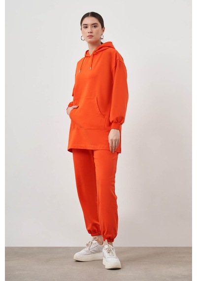 Kanguru Cepli Nar Çiçeği Sweatshirt Narçiçeği