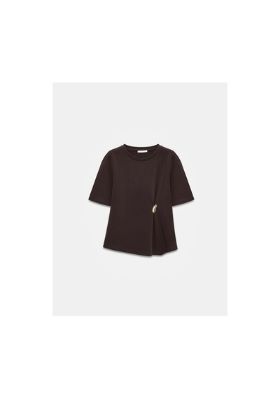 Dilvin 32445 Aksesuar Detaylı Basic T-shirt Kahverengi