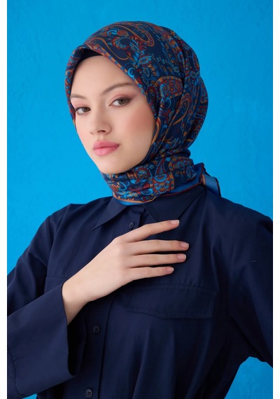 BELLİ Saf İpek Eşarp 4101d02 Sura İpek -0235 - 90 X 90 / Lacivert Lacivert
