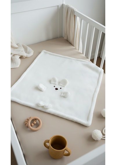 Beyaz Ayıcık Figürlü Peluş Bebek Battaniyesi Çok Renkli