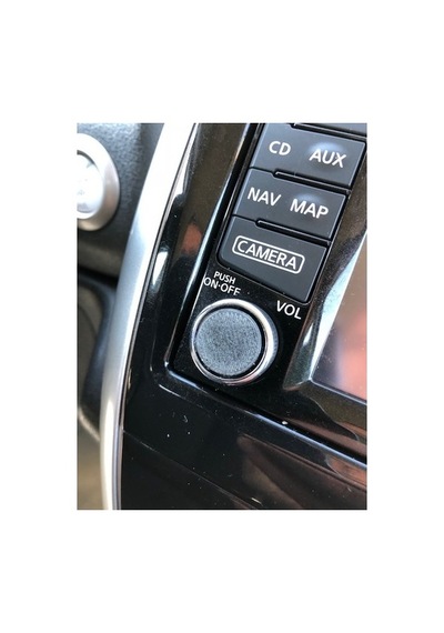 Nissan Versa Note Radyo Düğmesi İç Parçası
