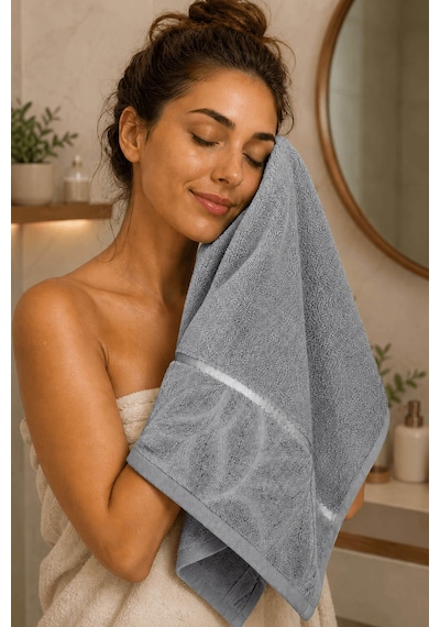 El Yüz Havlusu 50x90 Cm Kısmi Kadife Lunaria Collection 230 Gr Gri