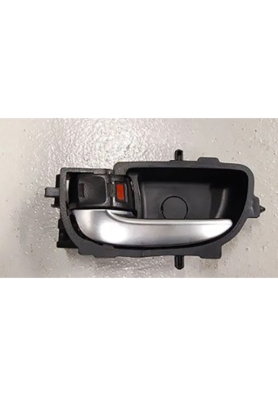 Toyota Yaris Corolla Auris 2013 Ve Sonrası Kapı İç Açma Kolu Sol Parlak Krom Oem 69206-02300
