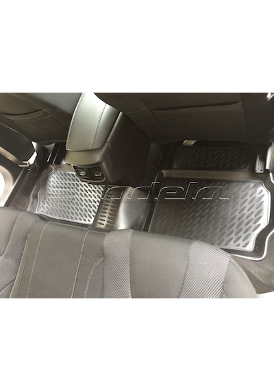 Ford Yeni Mondeo Havuzlu Paspası 2015 2017 Arası Mk4