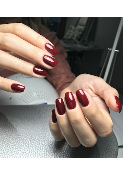 Momo Professional Kalıcı Oje K011 Vişne Bordo 14 Ml