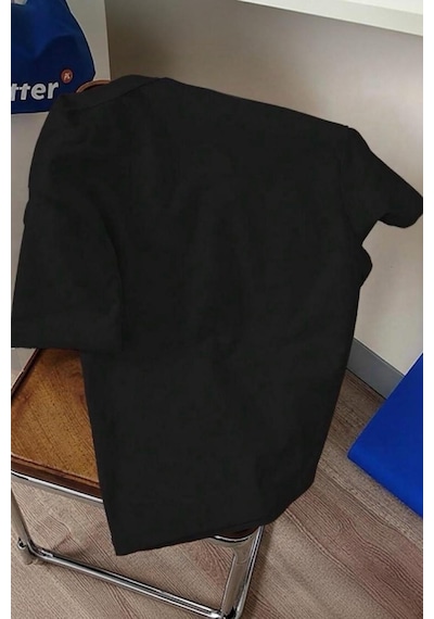Yorgun Kedi İllüstrasyonlu Unisex Tasarım Tişört SIYAH