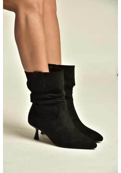 Fox Shoes Z282810502 Siyah Süet İnce Topuklu Büzgülü Kadın Bot