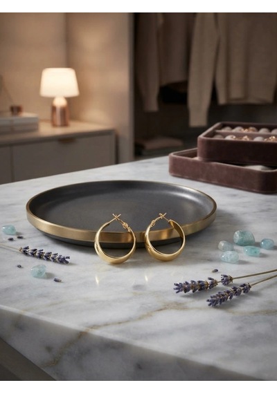 Minimalist Tasarım Gold Renk Halka Küpe Altın 26240219